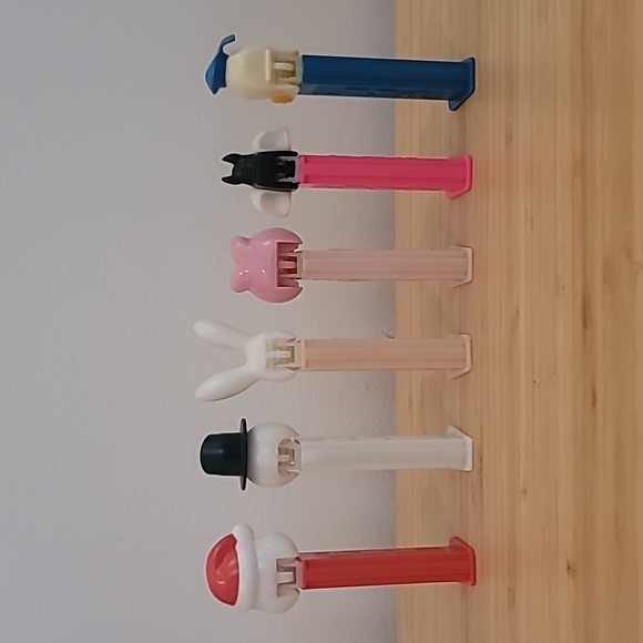 90's Vintage PEZ Dispensers - Picture 3 of 4